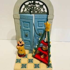 Hallmark Ornament Doorways Around the World  Italy 2010